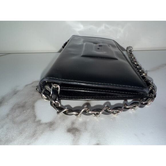 Gucci Patent Leather Chain Wallet in Black - Picture 4 of 8